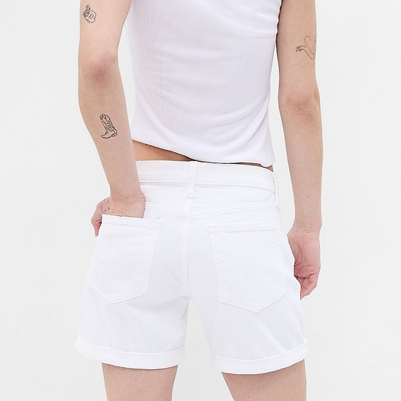 5" Mid Rise Girlfriend Shorts - Picture 3 of 4